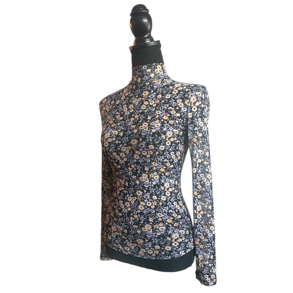 Floral Long Sleeve Mesh Top🌸💐 - Picture 11 of 11